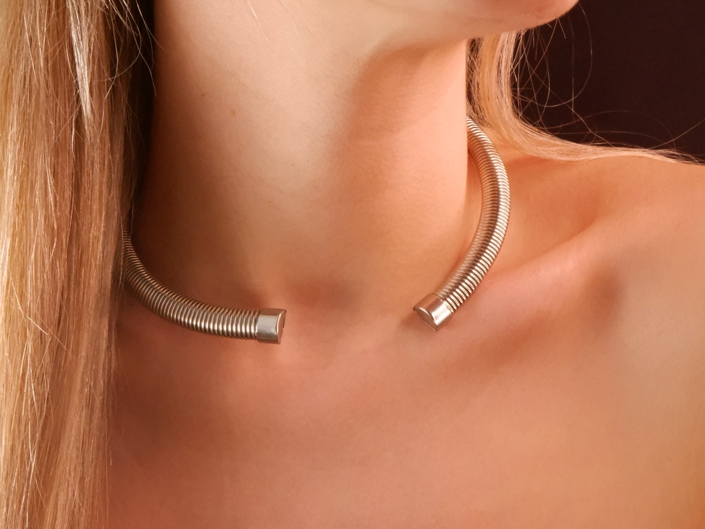 Ατσάλινο Choker Λαιμού